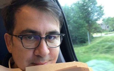 Зеленский вернул гражданство Саакашвили