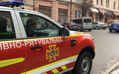 Старинный дом обрушился в центре Одессы - шокирующие видео