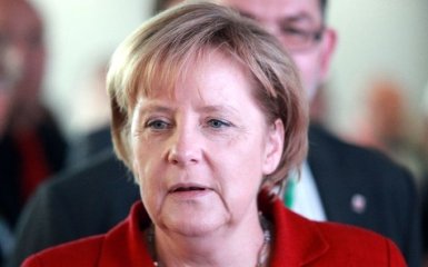 Меркель предупредила о необходимости регулярной вакцинации против коронавируса в будущем