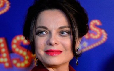 Певица-"крымнашистка" прилетела в Киев