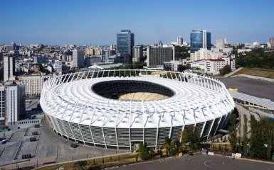 Штаби Зеленського та Порошенка планують підвозити людей на дебати