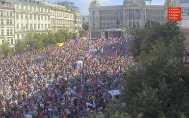 В Праге 70 тыс человек вышли на протест против поставок оружия Украине и санкций для РФ