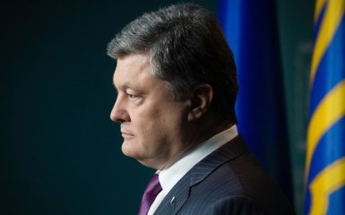 Порошенко обратился к украинцам с заявлением насчет виз: опубликовано видео