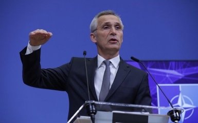 Генсек НАТО несподівано виступив за діалог з Росією