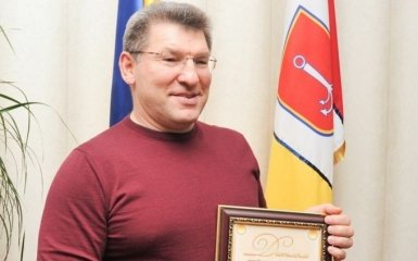 В Украине набирает обороты скандал с пьяным судьей за рулем: появилось видео