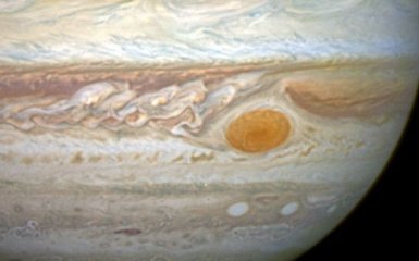В NASA зафиксировали необычную аномалию на Юпитере: опубликовано видео