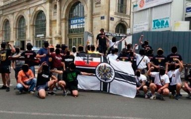 Группа хулиганов атаковала украинских болельщиков в Лилле: опубликованы фото