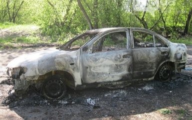Под Днепропетровском взорвали авто с бизнесменом: опубликованы фото