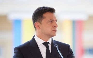 Зеленський розповів, з якими вимогами їде до Меркель