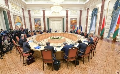 Новые переговоры в Минске сорваны: нардеп рассказала подробности
