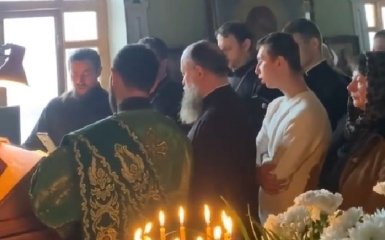 Батько наш Онуфрій: в УПЦ МП перепели песню о Бандере — видео