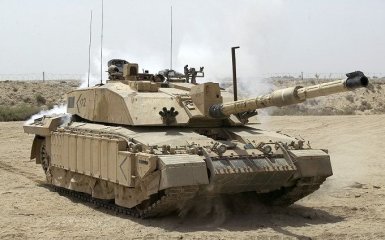 Україна отримала всі обіцяні танки Challenger 2 від Британії