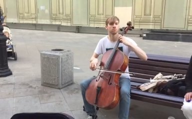 В сети шокированы задержанием музыканта в России: опубликовано видео