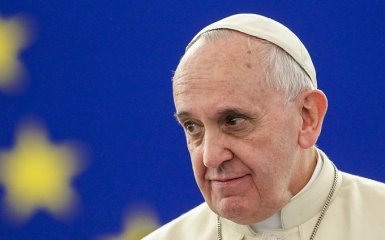 У Польщі помстилися Папі Римському за скандальні проросійські заяви
