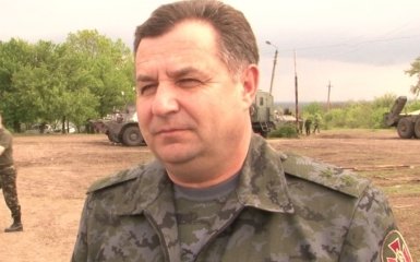 У министра обороны прокомментировали скандал с его жильем