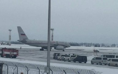 До Києва прибув спецрейс з офіційною делегацією РФ