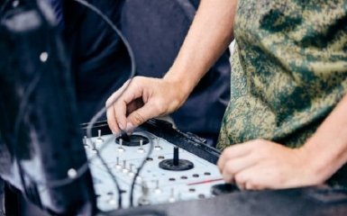 Україна продає РФ титанову сировину для виробництва літаків і ракет — РБК-Україна