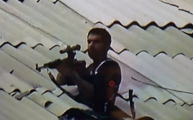 События в Армении: появилось фото снайпера, который убил полицейского