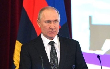 В РФ пропонують легалізувати зовнішню агресію в конституції