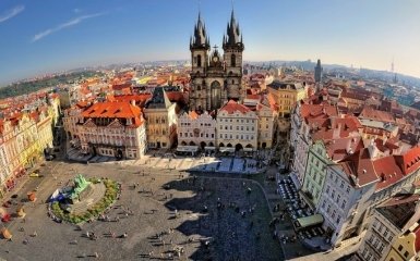 Чешский перевозчик запускает новые рейсы из Украины в Прагу