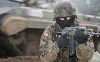 Польща  вдвічі збільшить чисельність армії – Качинський назвав причини