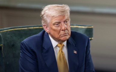 Trump is again increasing pressure on Ukraine