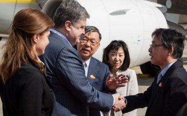 Порошенко сделал подарок японцам