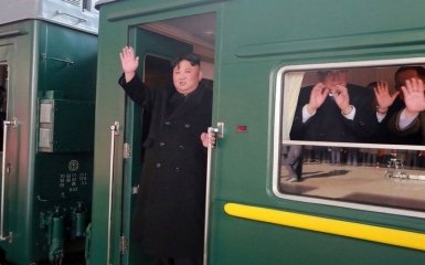 Кім Чен Ин на бронепоїзді поїхав на зустріч з Трампом: нові подробиці і фото