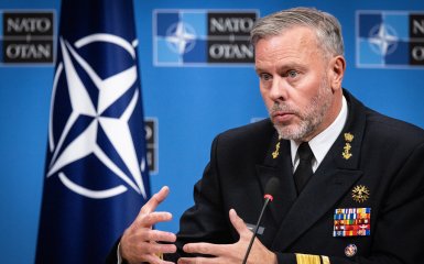 Почему НАТО не вводит войска в Украину — ответ топ-генерала Бауэра