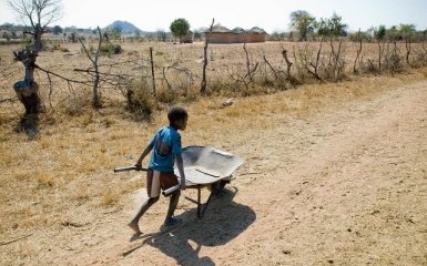 Зімбабве потребує $1,5 млрд на продовольчу допомогу