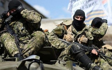 У Донецьку жителі вирішили по-своєму боротися з бойовиками ДНР