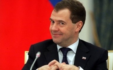Ощущение такое, будто кинули: появилось музыкальное видео с ответом Медведеву
