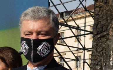 Порошенко потрапив до лікарні з двосторонньою пневмонією