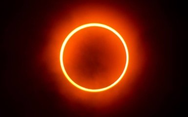 Сонячне затемнення вогняне кільце