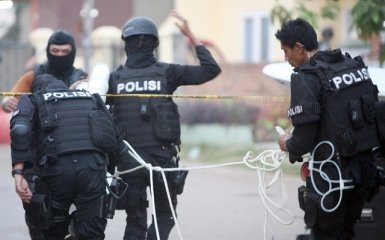 Серед постраждалих від вибухів у Джакарті українців немає - МЗС