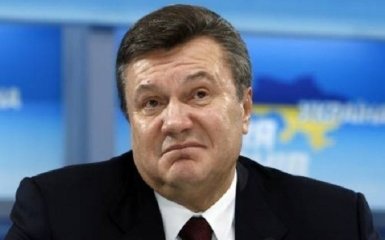 Україна багато втратила: в мережі знайшли новий привід висміяти Януковича і його свиту