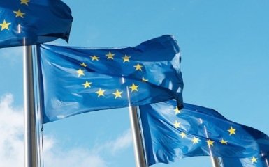 Совет ЕС принял решение о выделении 18 млрд евро Украине, несмотря на вето Венгрии