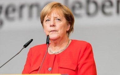 У Меркель требуют не вмешиваться в планы Путина касательно Северного потока-2
