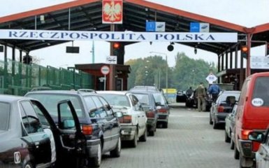 Польша закрывает пешеходный пункт пропуска с Украиной: названа причина