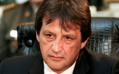 Министра обороны Сербии отправили в отставку из-за сексистской шутки