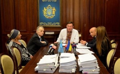 Прокуратура підготувала підозру у геноциді кримських татар Сталіну та Берії