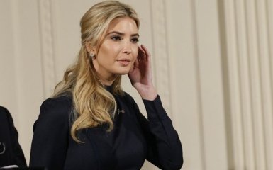 "Идеальная фигура": Иванка Трамп поразила фанатов яркой фотографией