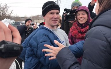 У Росії звільнили відомого опозиціонера: з'явилося фото