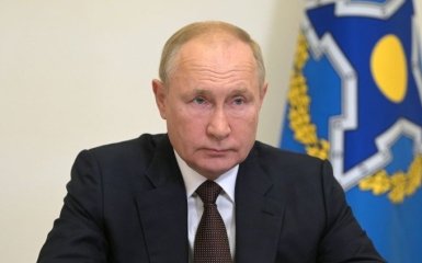 Путин заявил о десятках людей из окружения, одновременно пораженных коронавирусом