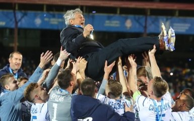 Луческу продовжив контракт на тренерство в Динамо