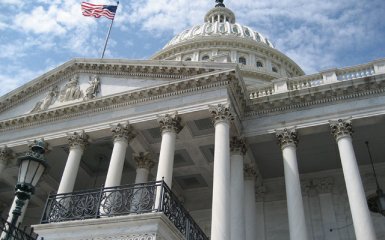 Палата представників США стала на бік України