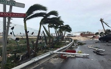 Трамп повідомив про катастрофічні наслідки урагану "Марія"