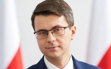 Пьотр Мюллер, Польща