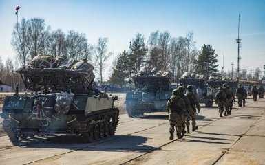 Російський агресор почав масштабні навчання біля кордонів України