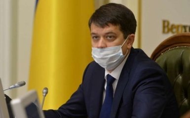 Разумков здивував новою заявою після скандалу з виборами на Донбасі